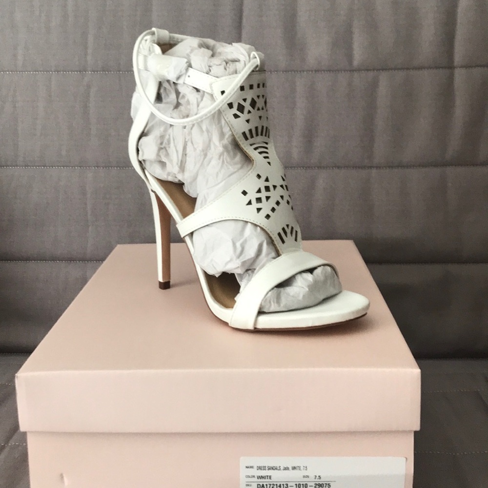 Jade Style White Dress Sandals NEW